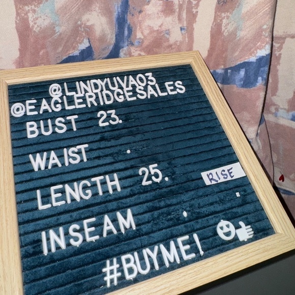 EUC Peace Love World Blessed Heart Abstract Print Sweatshirt Size Medium - Picture 8 of 8